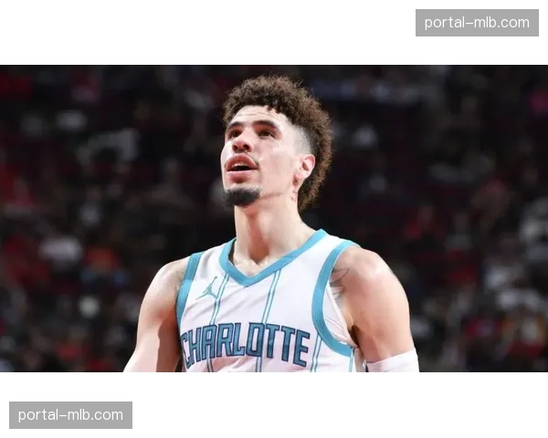 官方：黄蜂队拉梅洛-鲍尔成功接受脚踝手术，赛季报销