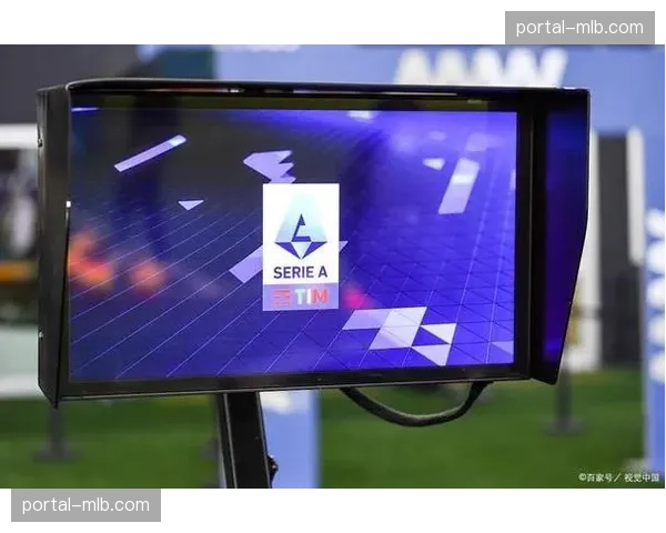 传奇裁判“Big”John McCarthy宣布退休,结束长达三十年的执裁生涯 传奇裁判“Big”John McCarthy宣布退休,结束长达三十年的执裁生涯