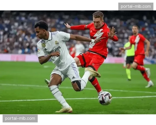 塞尔塔0-3不敌皇家奥维耶多，西甲保级形势严峻